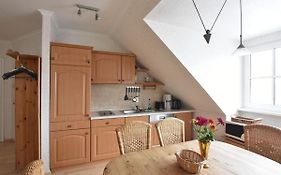 Charming Apartment in Rerik Mecklenburg with Sea View